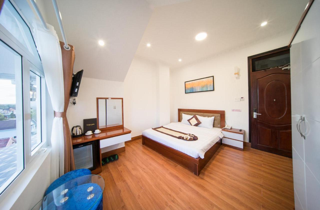 Khách Sạn Tommy Da Lat Esterno foto
