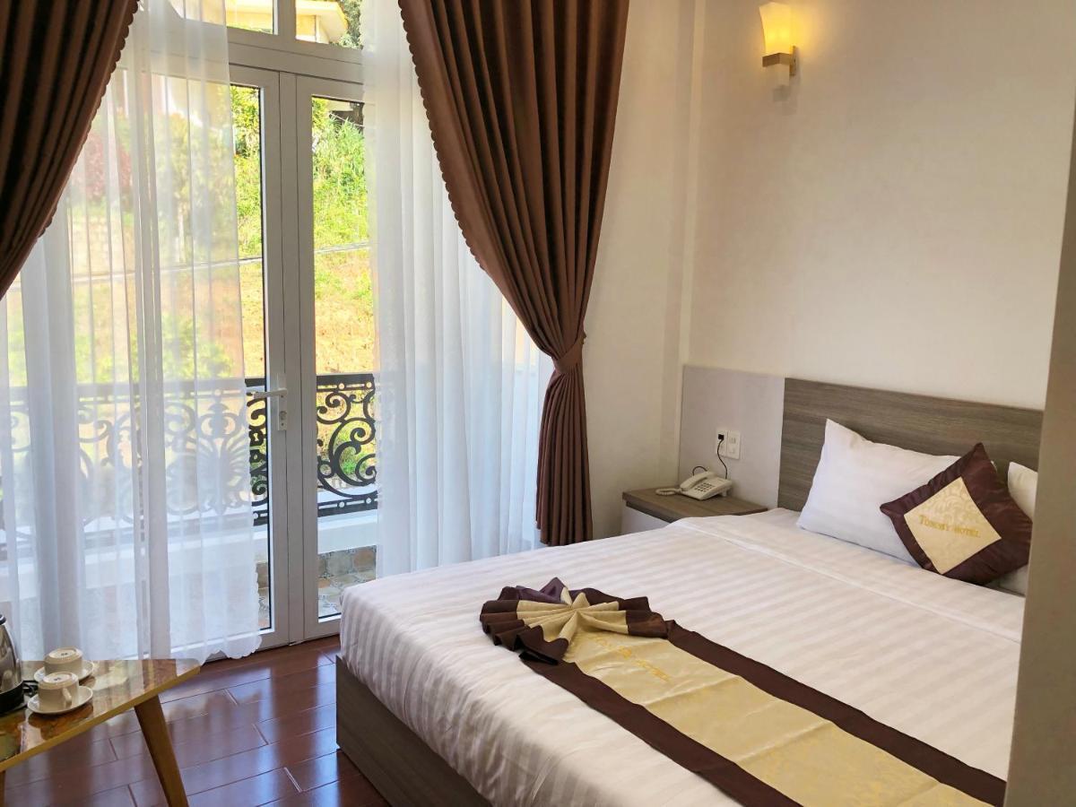 Khách Sạn Tommy Da Lat Esterno foto