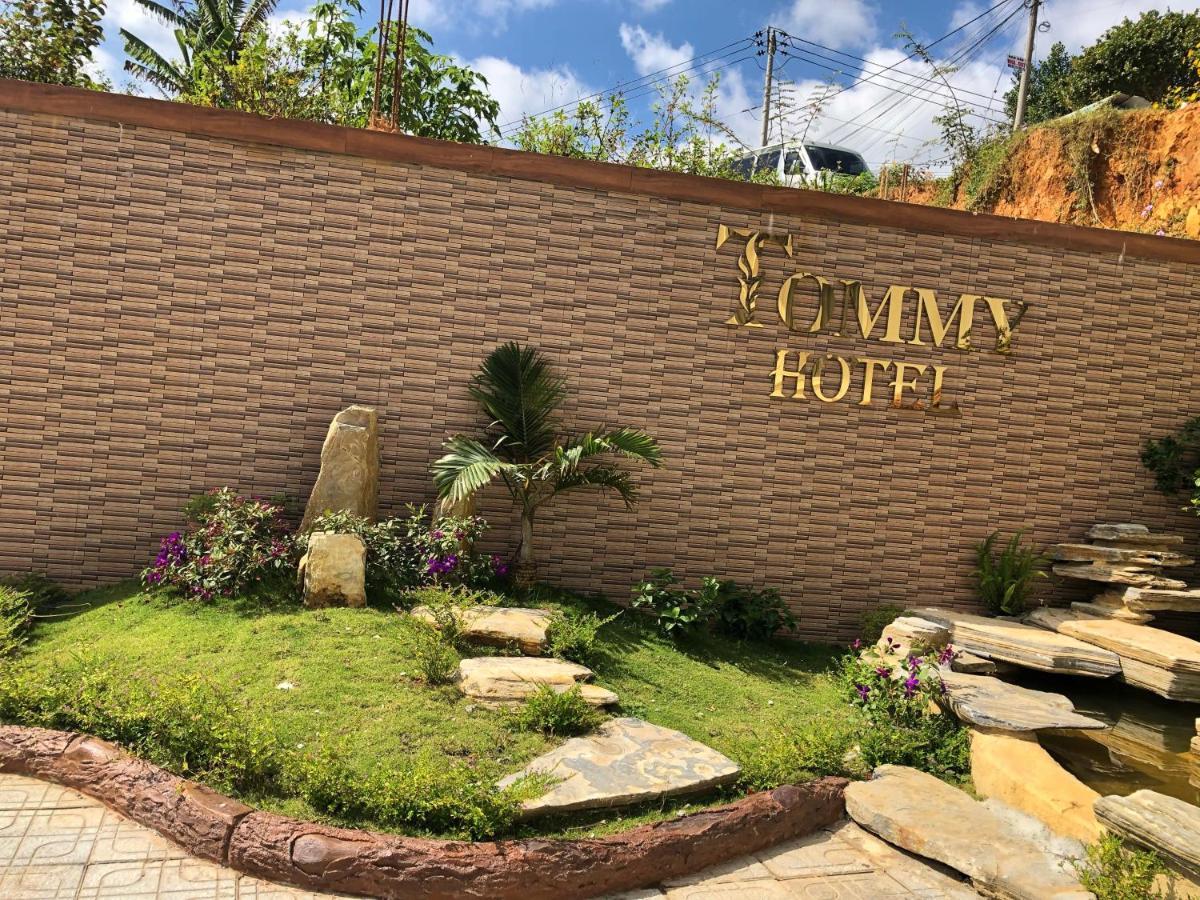 Khách Sạn Tommy Da Lat Esterno foto